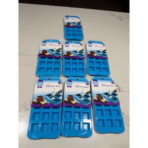 NEW 7 Baked with Love Bakeware Candy Chocolate Mold Silicone